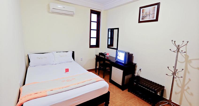 Lam Bao Long Hotel Hue Exterior photo